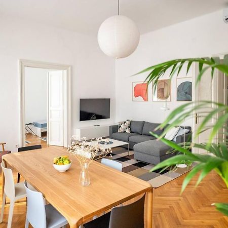 Apartment Herzer Zagreb Exterior photo