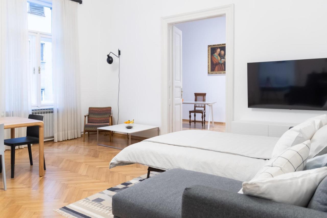 Apartment Herzer Zagreb Exterior photo